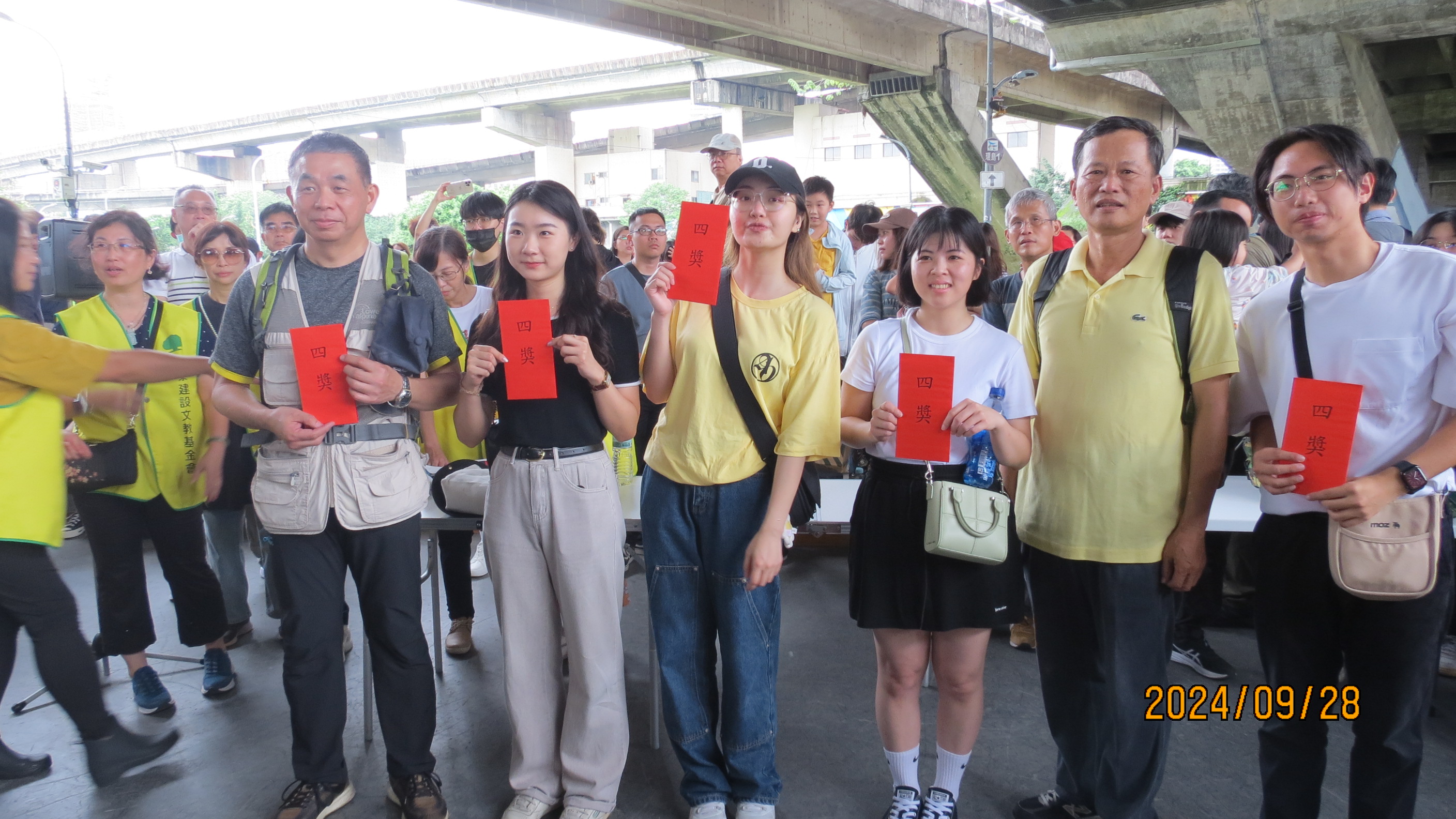 IMG_2431.JPG (1.06 MB)