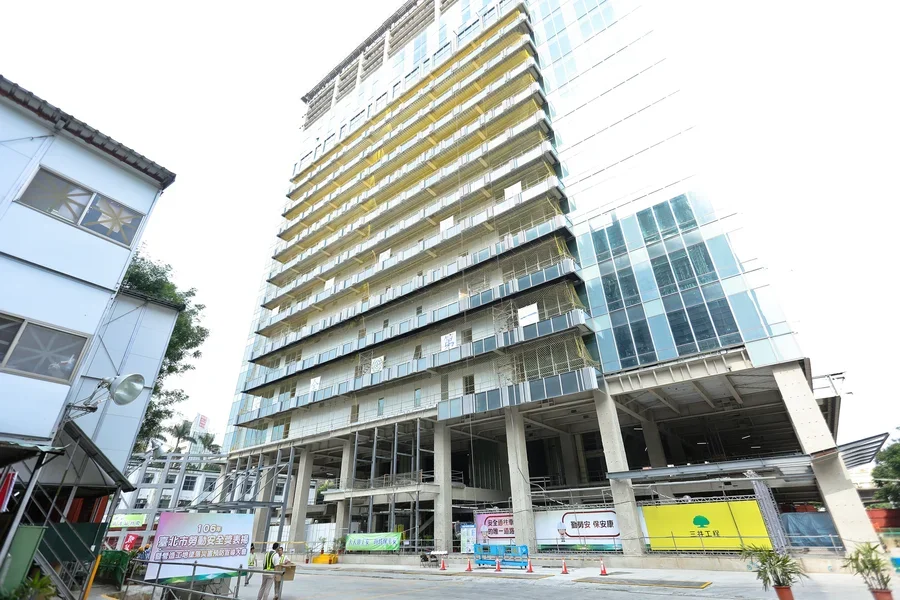 圖片說明：會場外狀況。