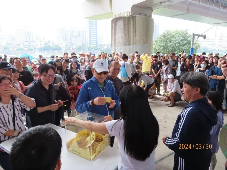 圖片說明：『113 年第一次國泰地產集團健行活動-彩虹河濱公園步道』活動 32