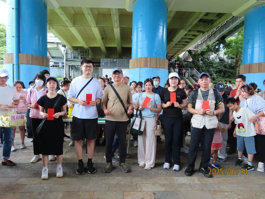 圖片說明：1140614-員工活動-古亭河濱公園健行-04